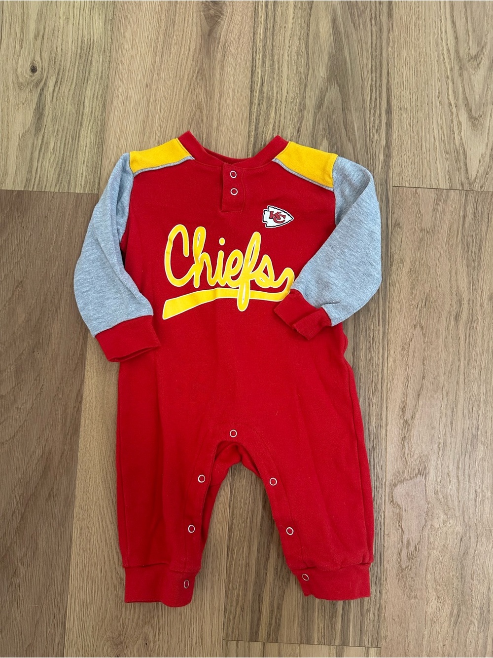 Kansas City Chiefs Long Sleeve Onesie 6-9mo